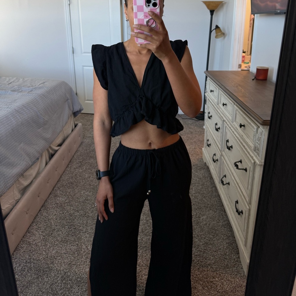 FANCYINN Black 2 Piece Set - Picture 5 of 16